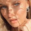 Turi Basic Stud Earrings - Tricia's Gems